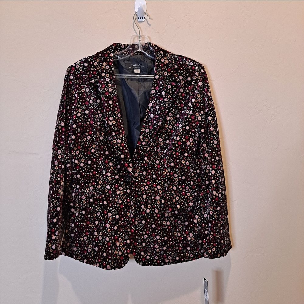 Tahari Black and Pink Blazer Velvet Suit Jacket